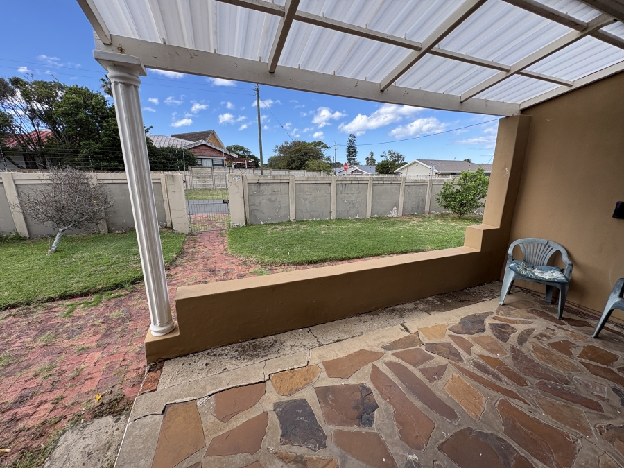 4 Bedroom Property for Sale in Gonubie Eastern Cape